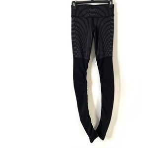 ALO Yoga Combo Leggings Grey Black High Waist Curved Ribbed Performance Legging